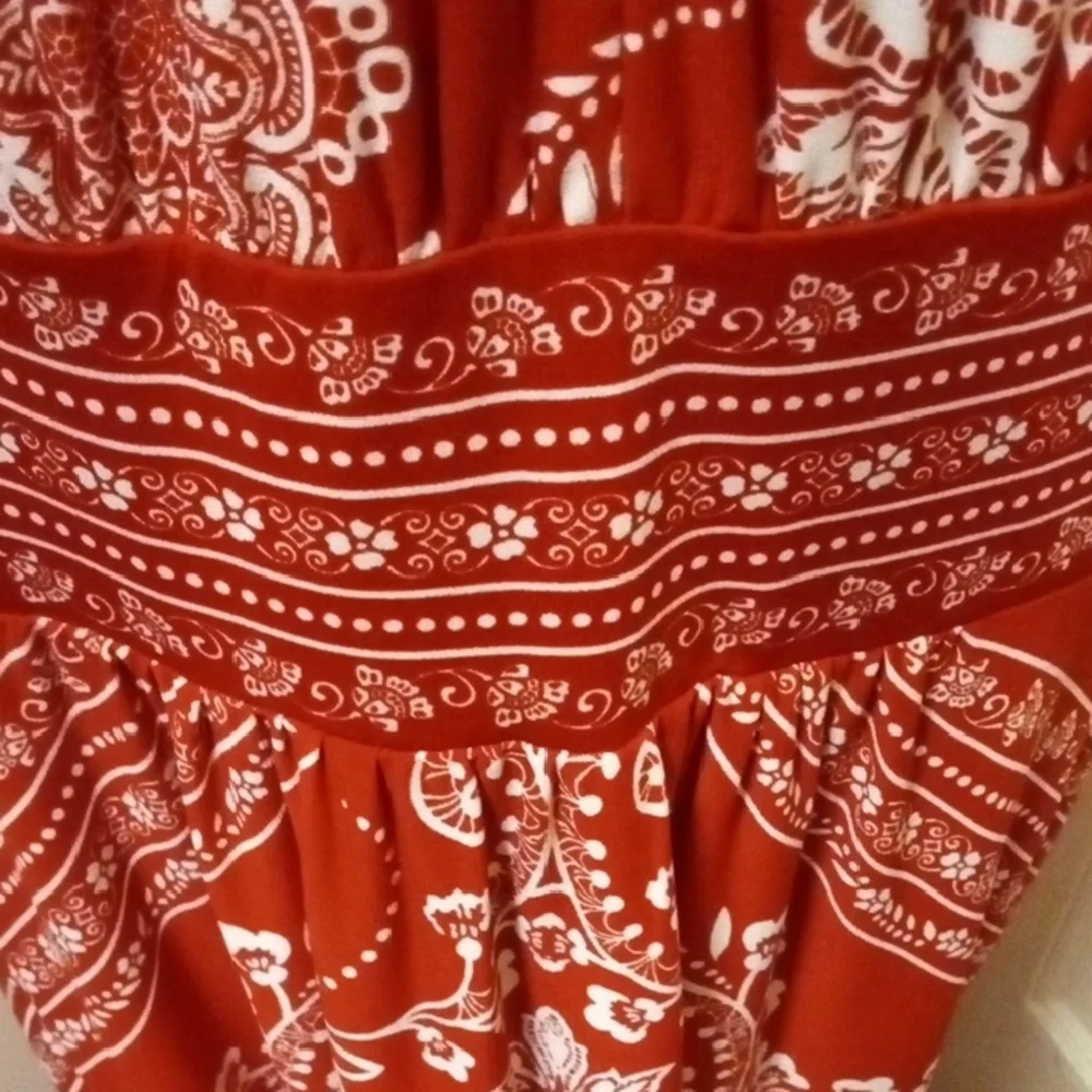 London Times Red And White Raised  Patterned Maxi Dress - Picture 6 of 12